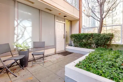 TH17 550 Taylor Street, Vancouver, BC, Vancouver — Townhouse for sale