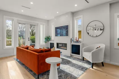 2315 E 5th Avenue, Vancouver, BC, Vancouver — Half Duplex for sale