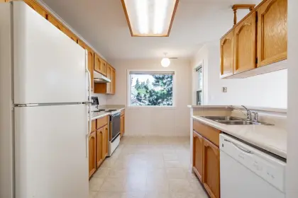 308 13959 16 Avenue, Surrey, BC, Surrey — Apartment/Condo for sale