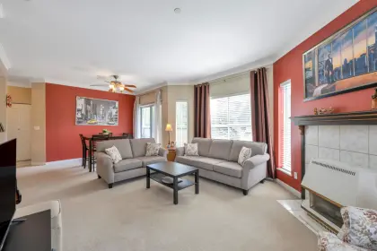 213 12464 191b Street, Pitt Meadows, BC, Pitt meadows — Apartment/Condo for sale