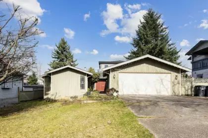 18177 59 Avenue, Surrey, BC, Surrey — Single Family Residence for sale
