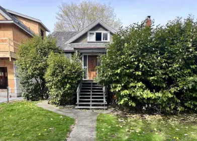 3159 W 14th Avenue, Vancouver, BC, Vancouver — Single Family Residence for sale
