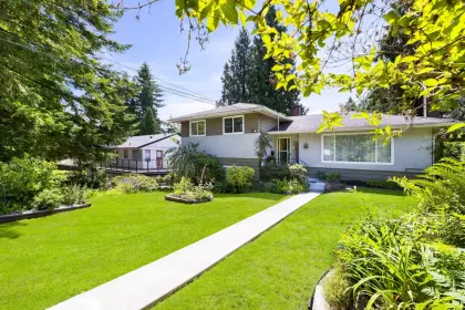 635 E St. James Road, North Vancouver, BC, North vancouver — Single Family Residence for sale