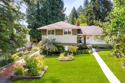 635 E St. James Road, North Vancouver, BC, North vancouver — Single Family Residence for sale
