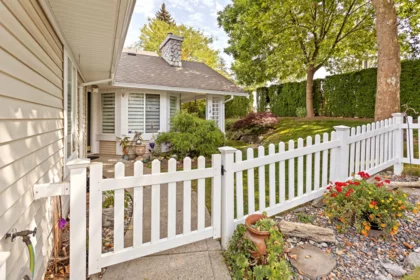 27 6488 168 Street, Surrey, BC, Surrey — Townhouse for sale