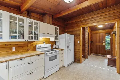 30476 Berg Avenue, Mission, BC, Mission — Single Family Residence for sale