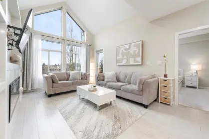 402 15388 101 Avenue, Surrey, BC, Surrey — Apartment/Condo for sale