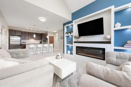 402 15388 101 Avenue, Surrey, BC, Surrey — Apartment/Condo for sale