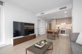 MLS R2956171