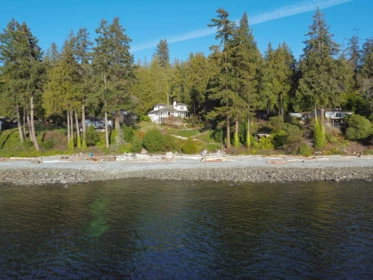 6417 Sunshine Coast Highway, Sechelt, BC, Sechelt — Single Family Residence for sale