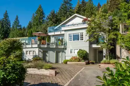 2507 Caledonia Avenue, North Vancouver, BC, North Vancouver — Single Family Residence for sale