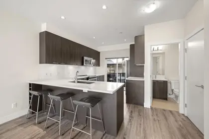 210 7180 Barnet Road, Burnaby, BC, Burnaby — Townhouse for sale