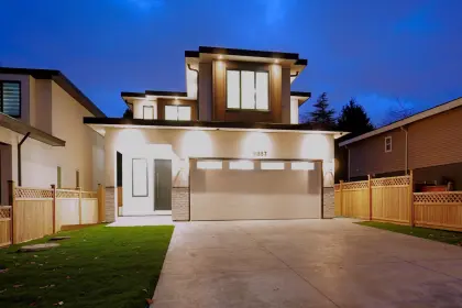 11557 75a Avenue, Delta, BC, Delta — Single Family Residence for sale