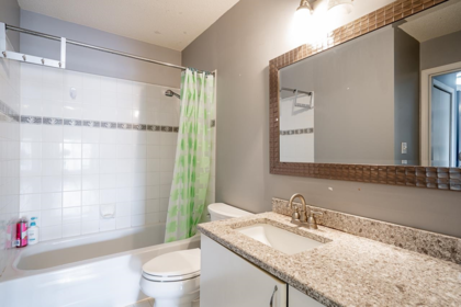 Mudroom Photo of 303 12110 80th Avenue, Surrey, BC