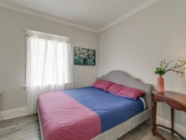 Primary Bedroom Photo of 1577 E 26th Avenue, Vancouver, BC