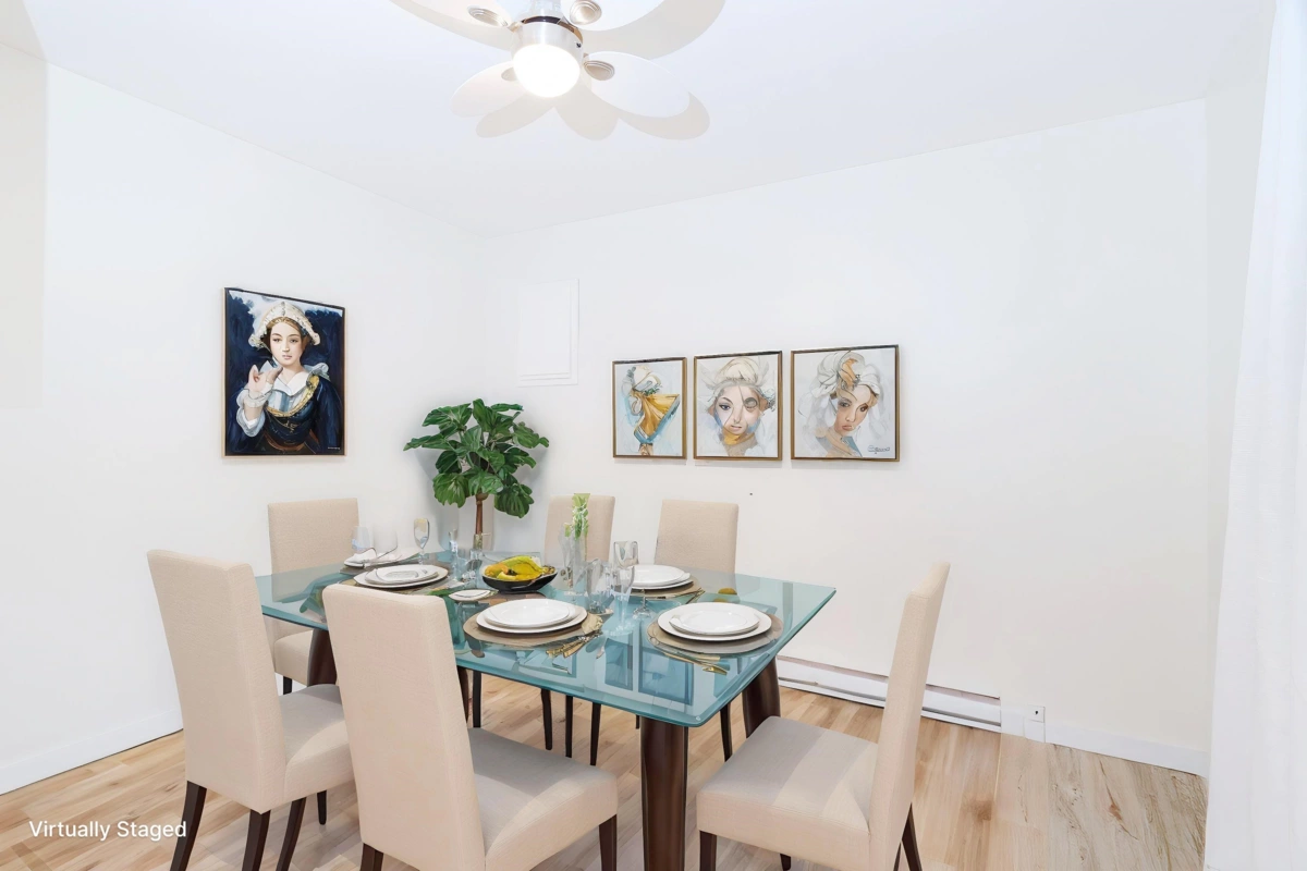 Breakfast Nook Photo of 34843 Laburnum Avenue, Abbotsford, BC