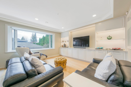 1688 W 61st Avenue, Vancouver, BC, Vancouver — Single Family Residence for sale