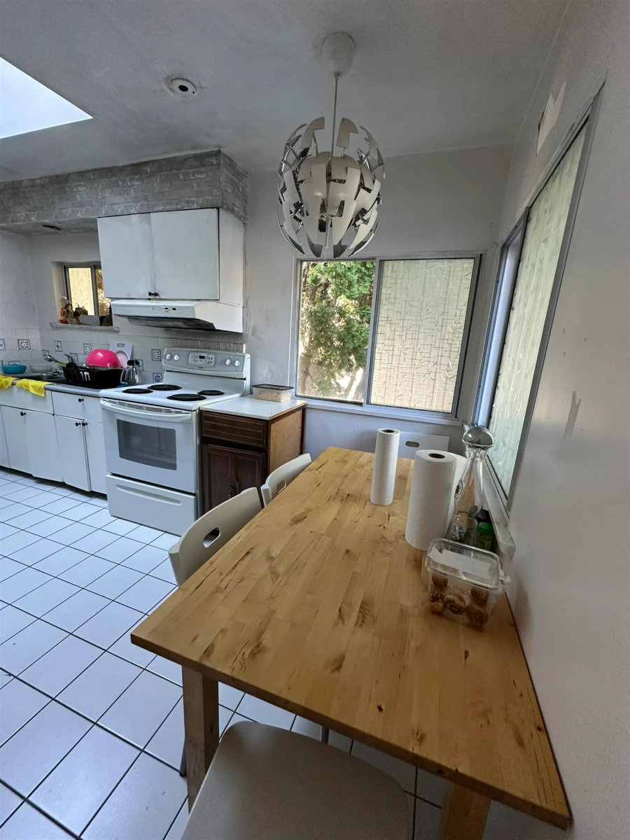 Primary Bathroom Photo of 8236 Haig Street, Vancouver, BC