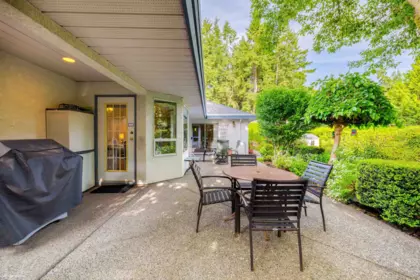 10994 64a Avenue, Delta, BC, Delta — Single Family Residence for sale