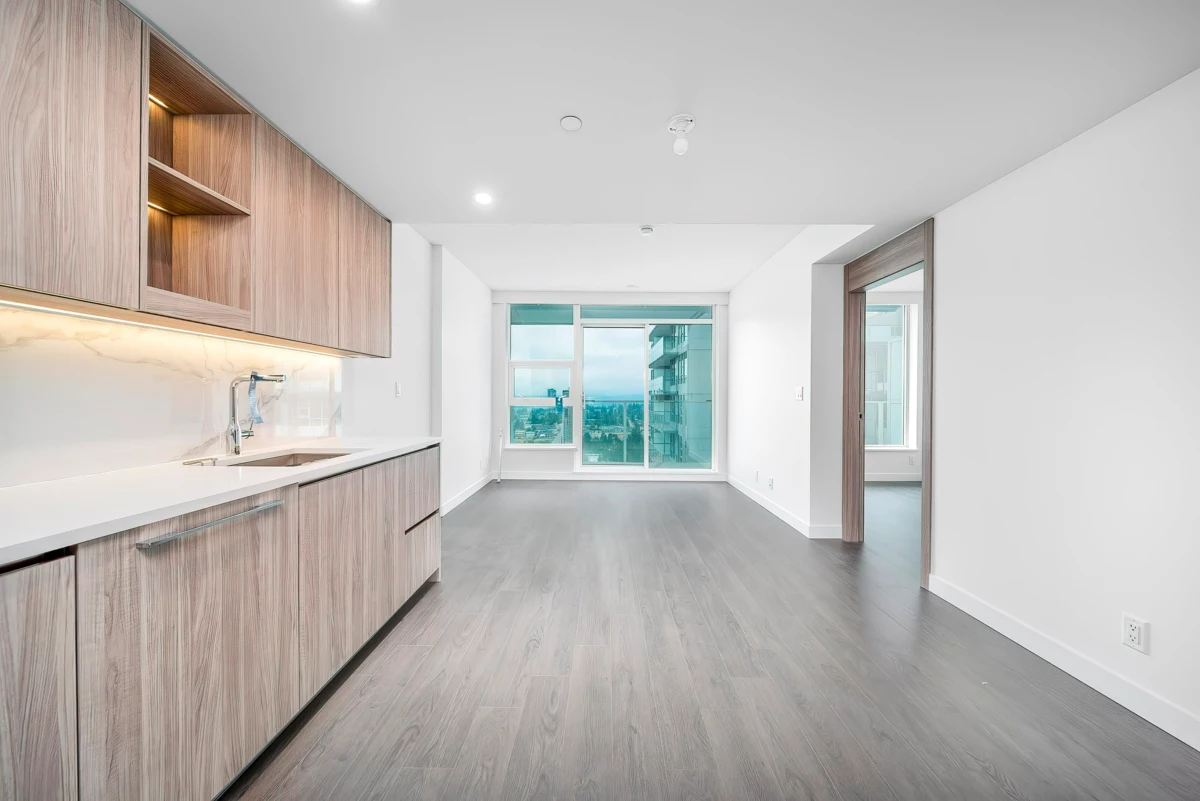 Swimming Pool Photo of 3301 13768 100 Avenue, Surrey, BC