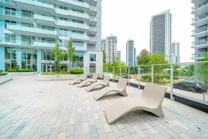 Breakfast Nook Photo of 3301 13768 100 Avenue, Surrey, BC
