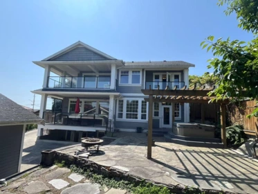 1126 Parker Street, White Rock, BC, White Rock — Single Family Residence for sale