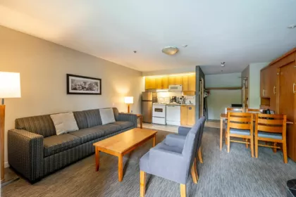 2152 4420 Sundial Place, Whistler, BC, Whistler — Apartment/Condo for sale