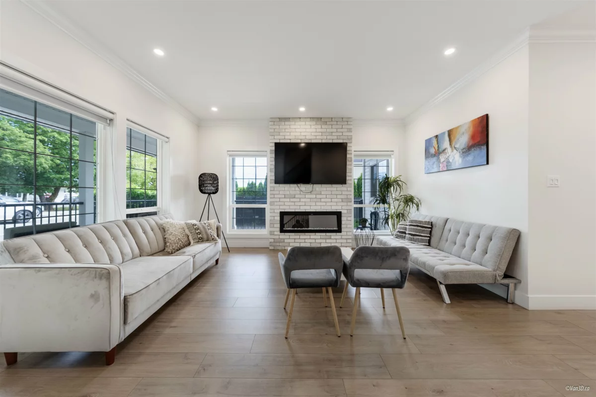 Family Room Photo of 6709 216 Street, Langley, BC