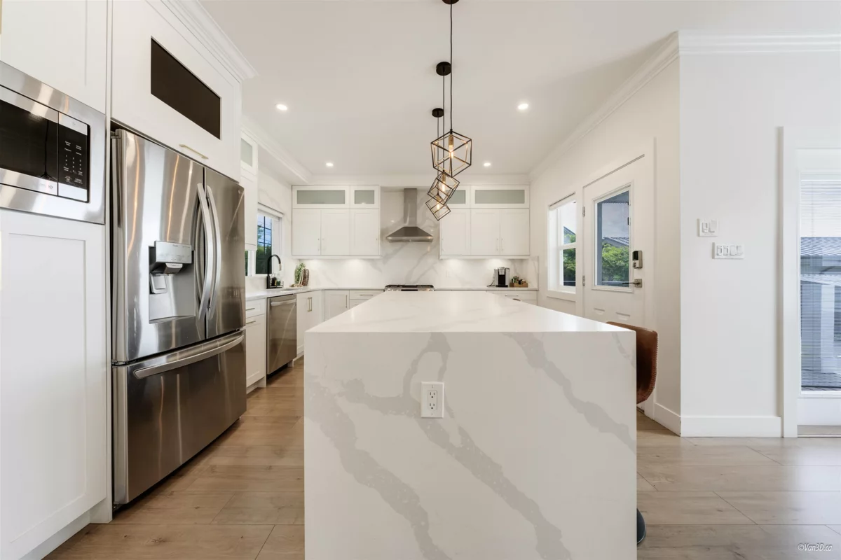 Kitchen Photo of 6709 216 Street, Langley, BC