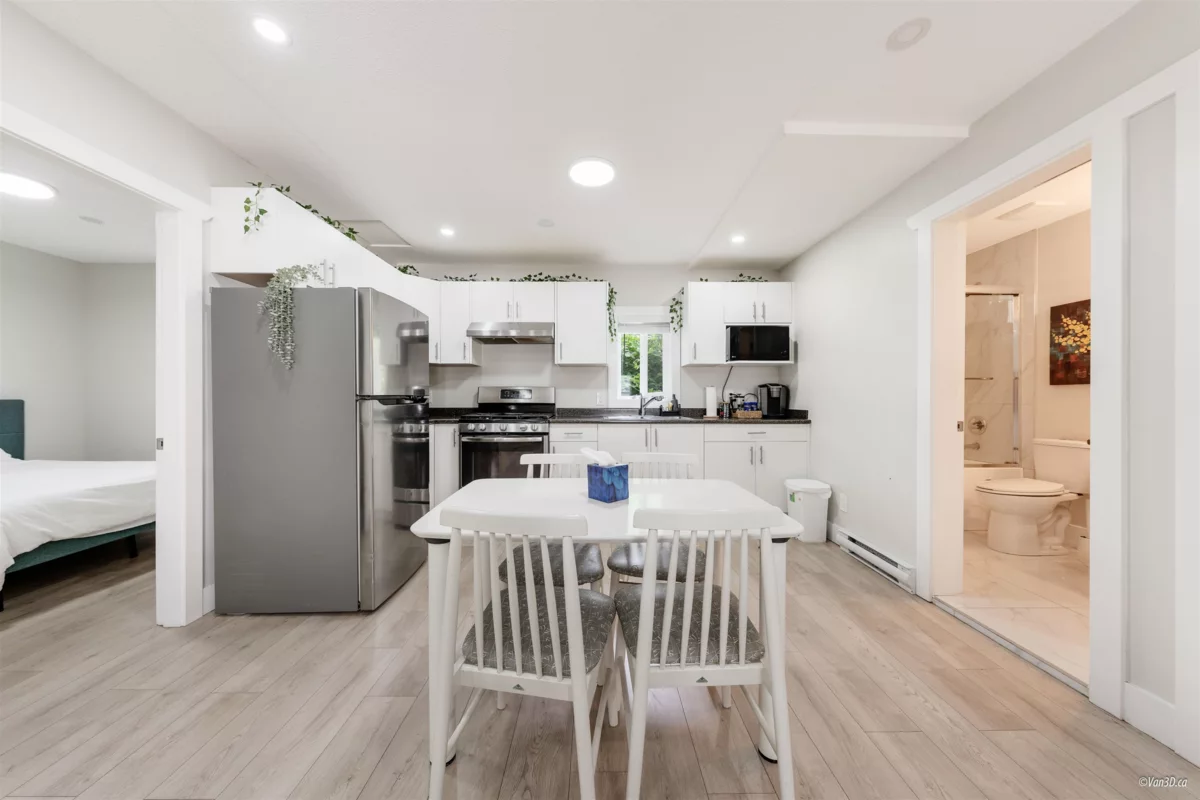 Walk-In Closet Photo of 6709 216 Street, Langley, BC