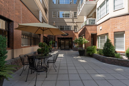 309 12 K De K Court, New Westminster, BC, New Westminster — Apartment/Condo for sale