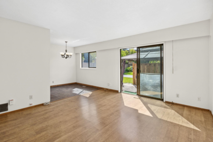 1142 Premier Street, North Vancouver, BC, North Vancouver — Townhouse for sale