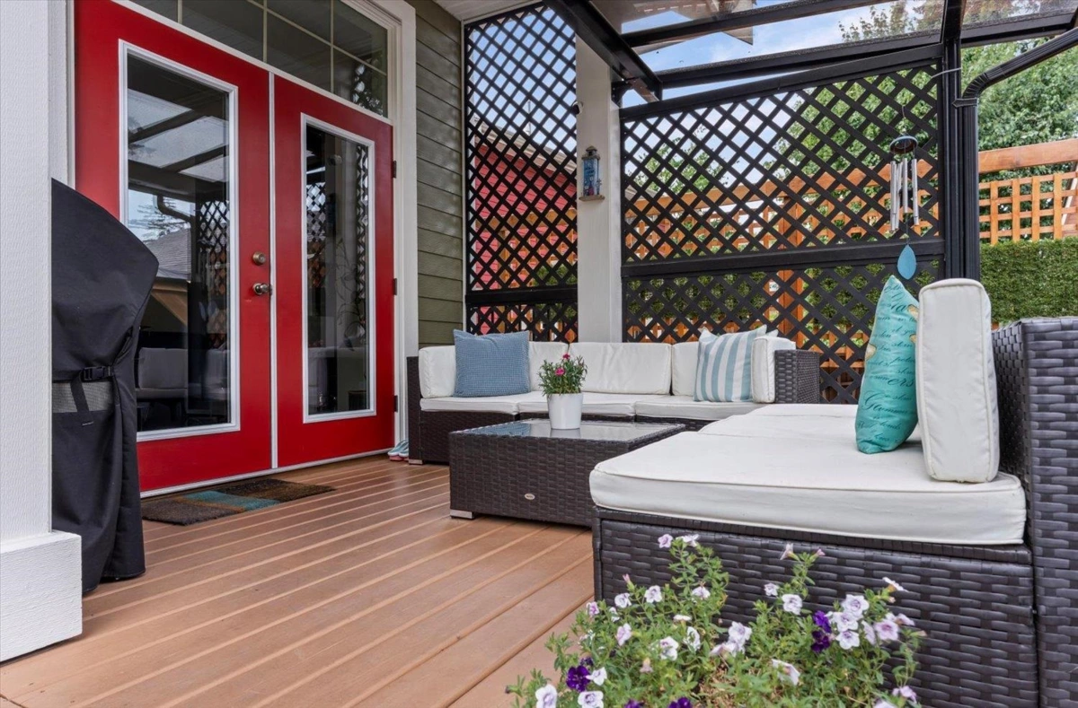 Staircase Photo of 5948 Matsqui Street, Chilliwack, BC