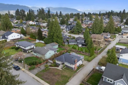 809 Porter Street, Coquitlam, BC, Coquitlam — Single Family Residence for sale