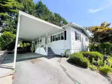 305 1840 160 Street, Surrey, BC, Surrey — Manufactured Home for sale