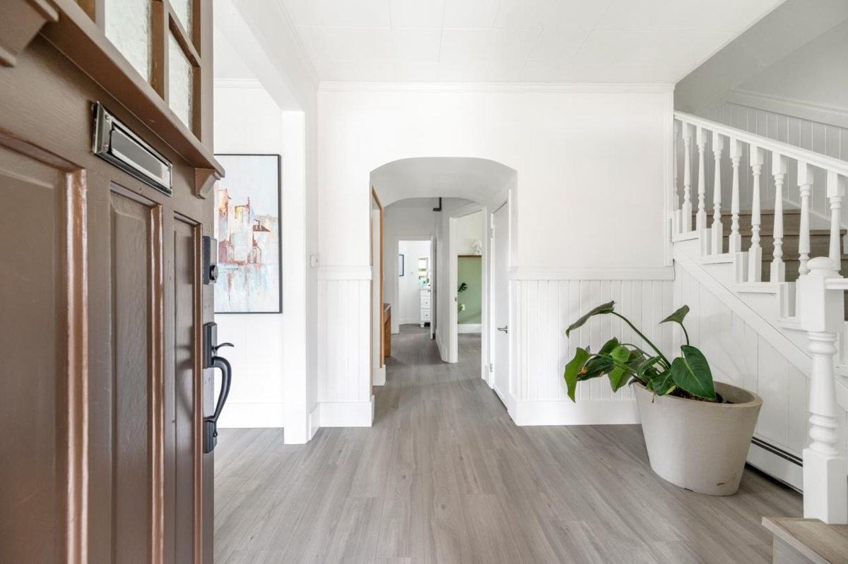 Exterior Rear Photo of 801 London Street, New Westminster, BC