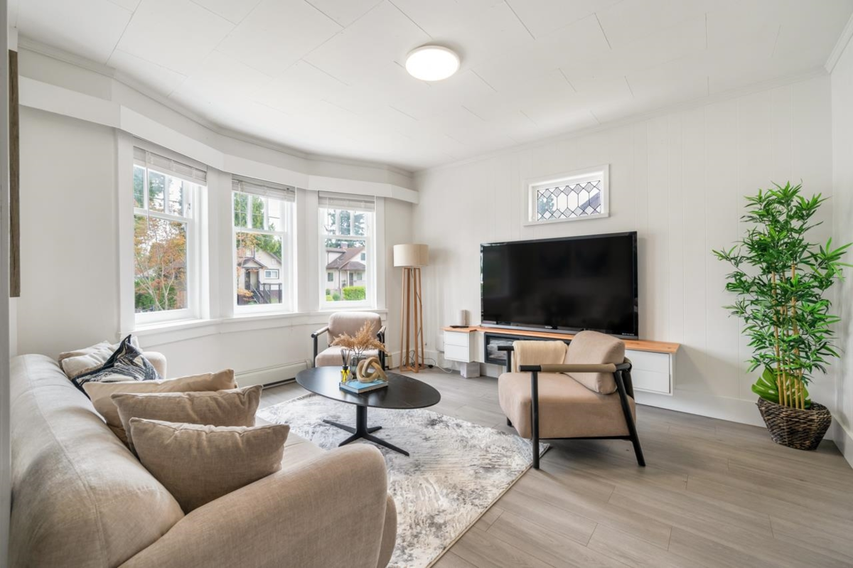 Family Room Photo of 801 London Street, New Westminster, BC