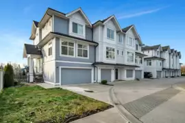 10 21688 52 Avenue, Langley, BC