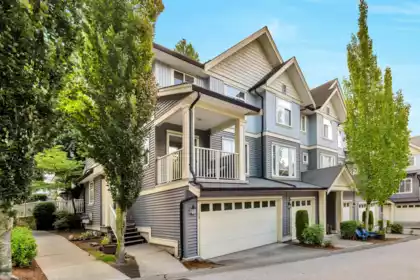 99 6575 192 Street, Surrey, BC, Surrey — Townhouse for sale