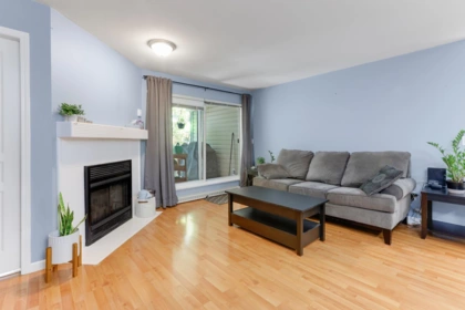204 2439 Wilson Avenue, Port Coquitlam, BC, Port Coquitlam — Apartment/Condo for sale