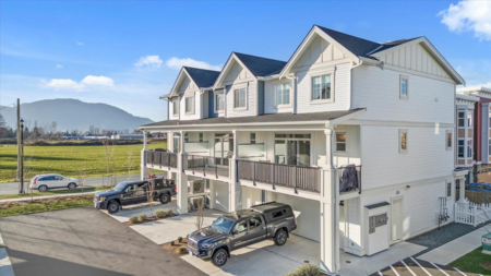 8 44405 Freshwater Drive, Chilliwack, BC, Chilliwack — Townhouse for sale