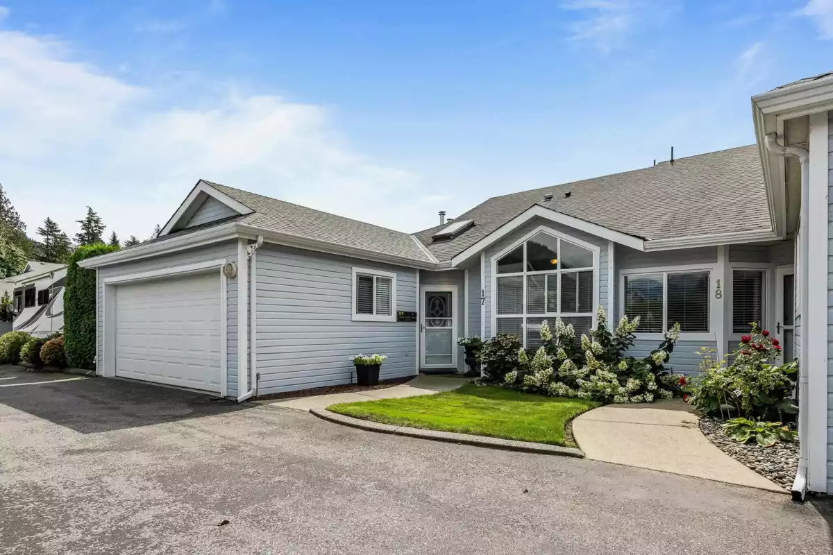 Exterior Rear Photo of 17 730 Mccombs Drive, Harrison Hot Springs, BC