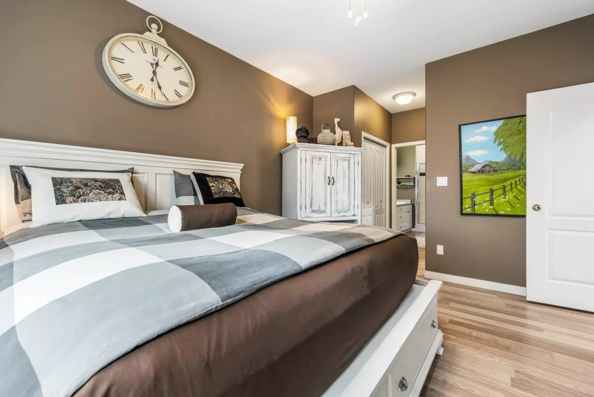 Staircase Photo of 17 730 Mccombs Drive, Harrison Hot Springs, BC