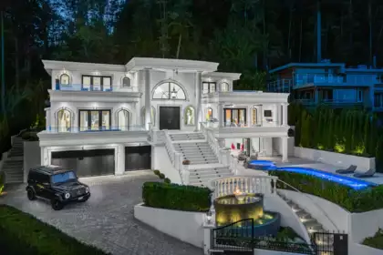 1522 Chartwell Drive, West Vancouver, BC
