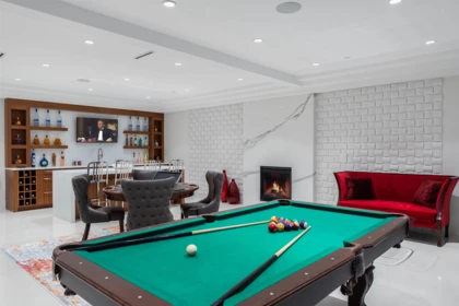 Hot Tub / Spa Photo of 1522 Chartwell Drive, West Vancouver, BC