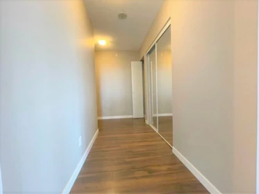 1204 9981 Whalley Boulevard, Surrey, BC, Surrey — Apartment/Condo for sale