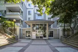 330 8880 Jones Road, Richmond, BC