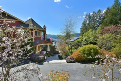Hot Tub / Spa Photo of 7545 Islets Place, Sechelt, BC