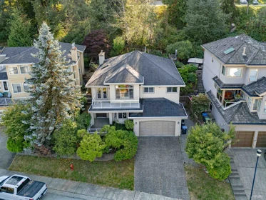 25 Burrard Crescent, Port Moody, BC, Port Moody — Single Family Residence for sale