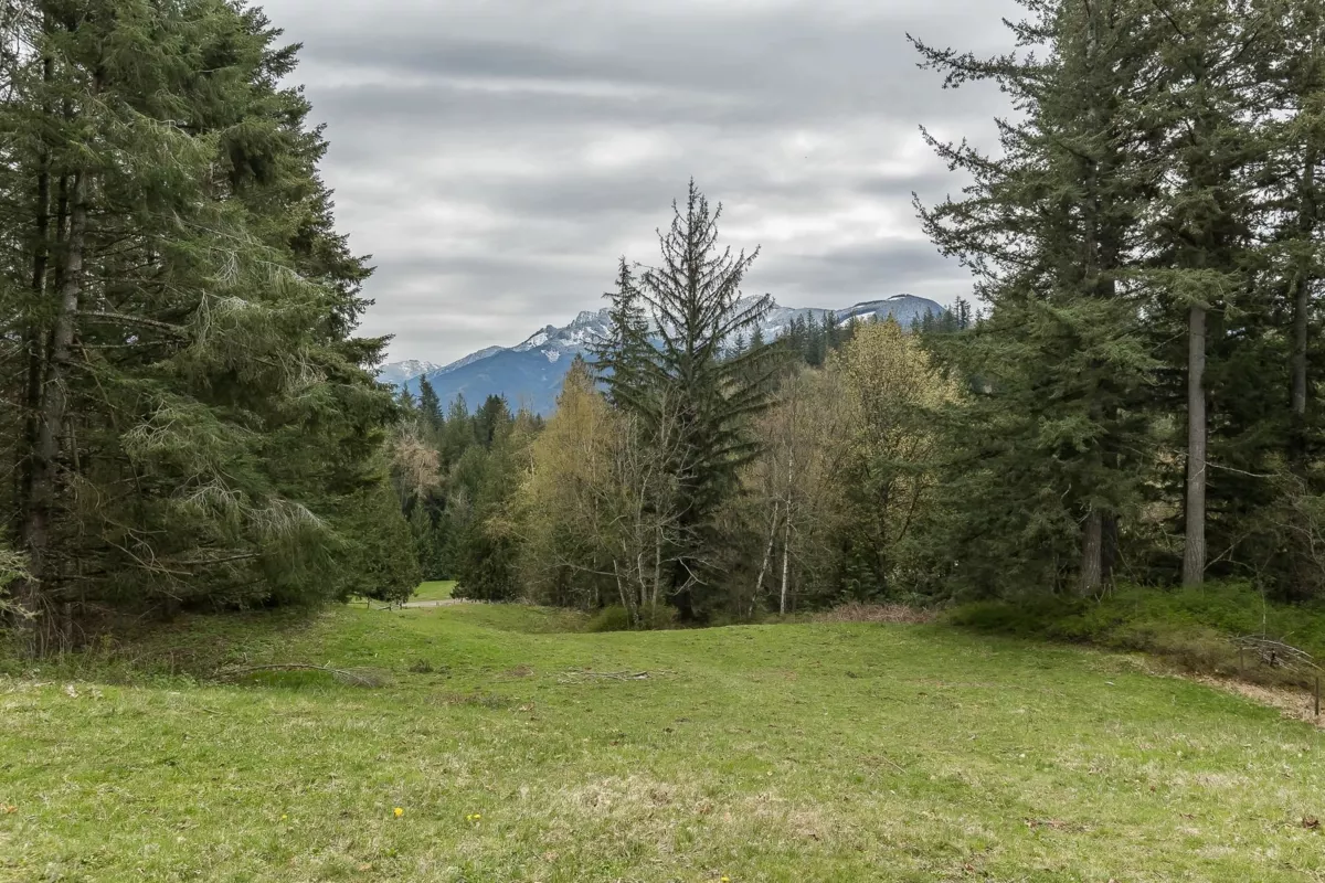 Front Yard Photo of 48522 Elk View Road, Chilliwack, BC